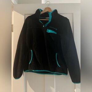 Black and Teal Fleece Pullover